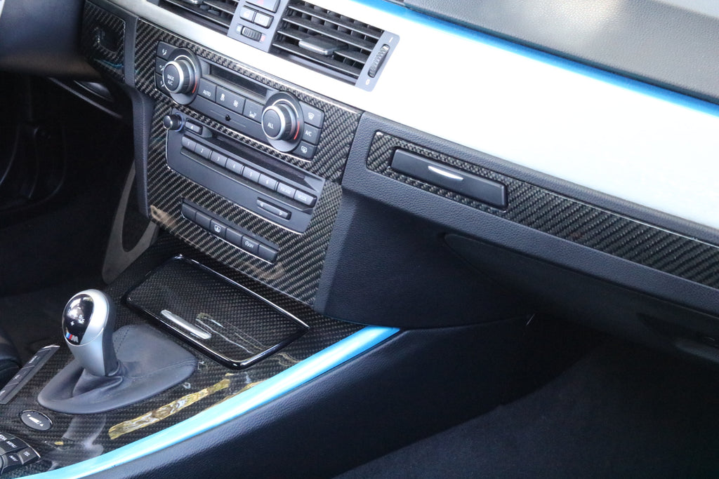 Dinmann CF | BMW E9X | Decor strip, drinks holder