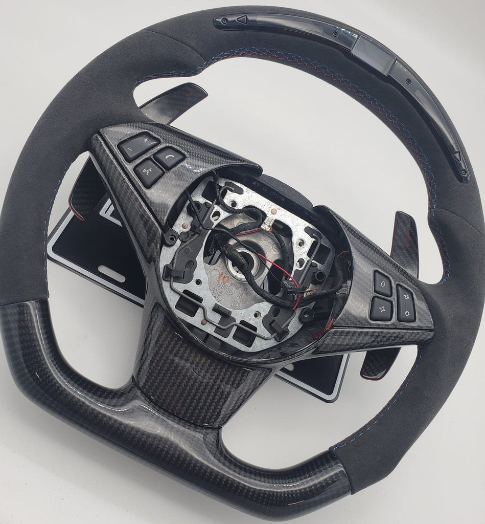 Dinmann CF Steering Wheel with performance light| E6X M5 & M6 | - with up to 300$ Refund Option
